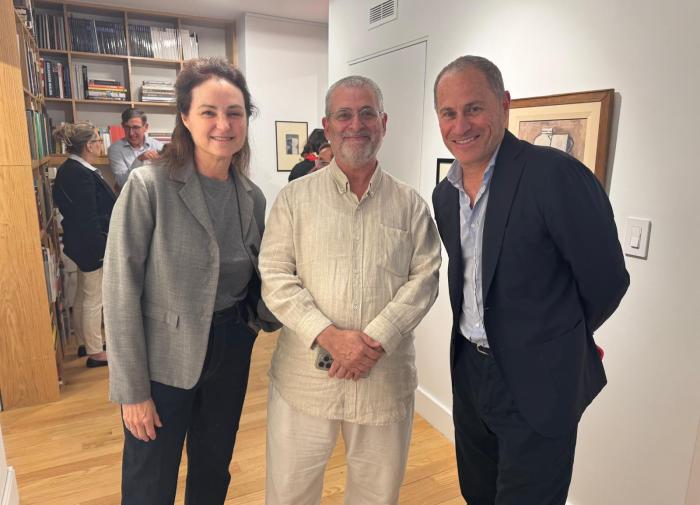 1b635408-f444-45ec-badf-93240000640d